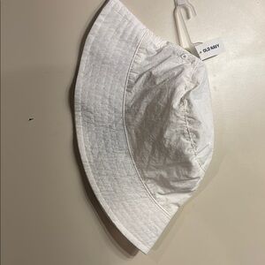 Old Navy Classic White Sun Hat - Kids